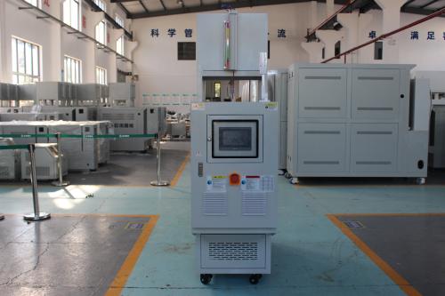 模溫機溫度控制系統的精度可以達到多少？